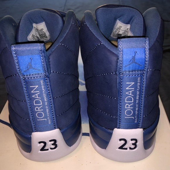 Air Jordan Retro 12 - Picture 4 of 7